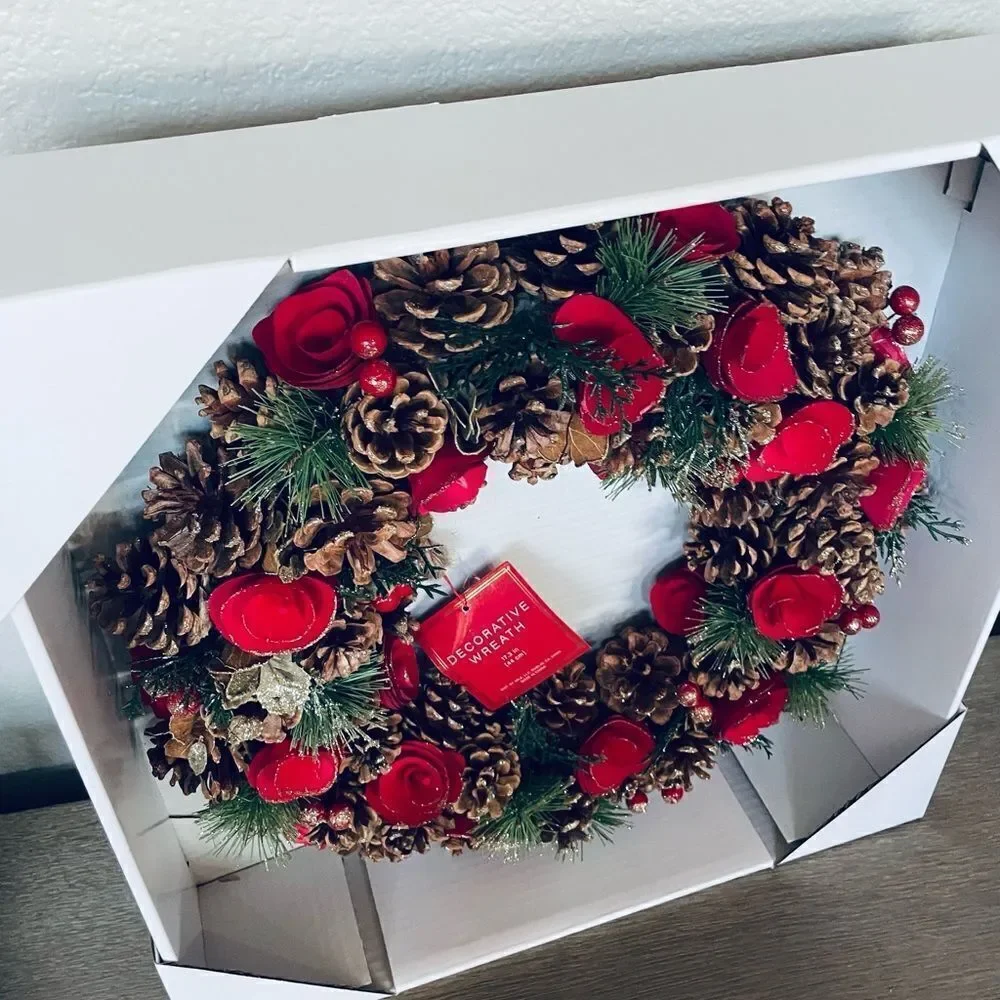 Beekman Home Rustic Natural Pine Cone Floral Christmas Wreath
